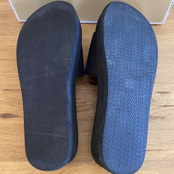 Michael Kors black sandals - Picture 3 of 4